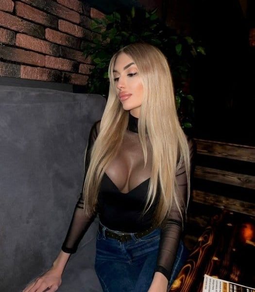 Escorts Silviya in Dubai