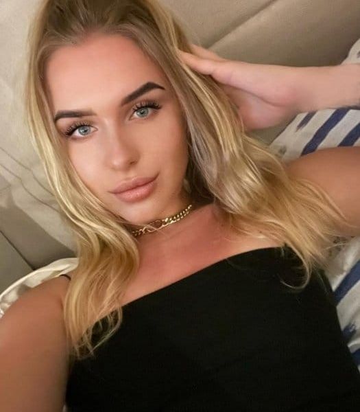 Escorts Candy in Dubai