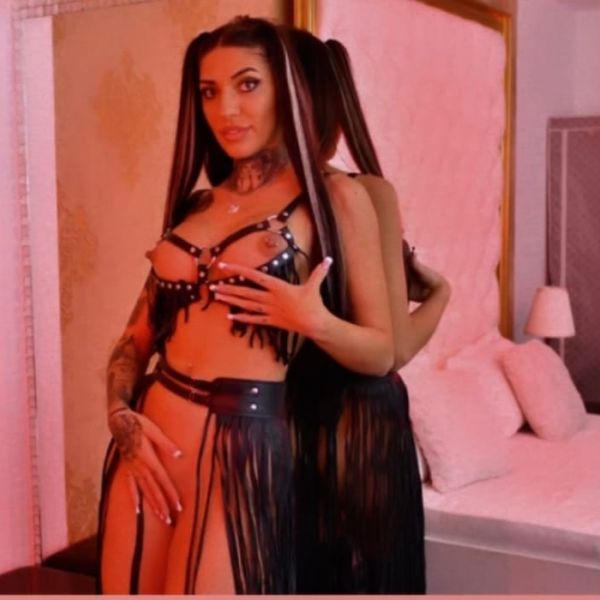 Escorts Lexy in Dubai