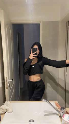 Mia