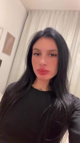 Mia