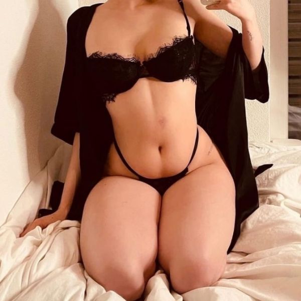 Escorts Kristina en Dubai