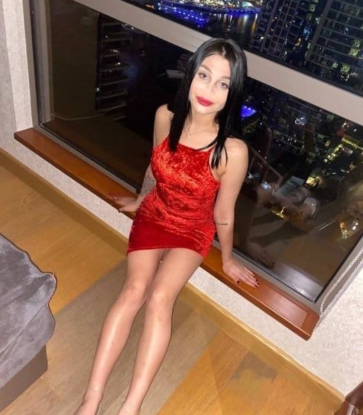 Escorts Violetta in Dubai