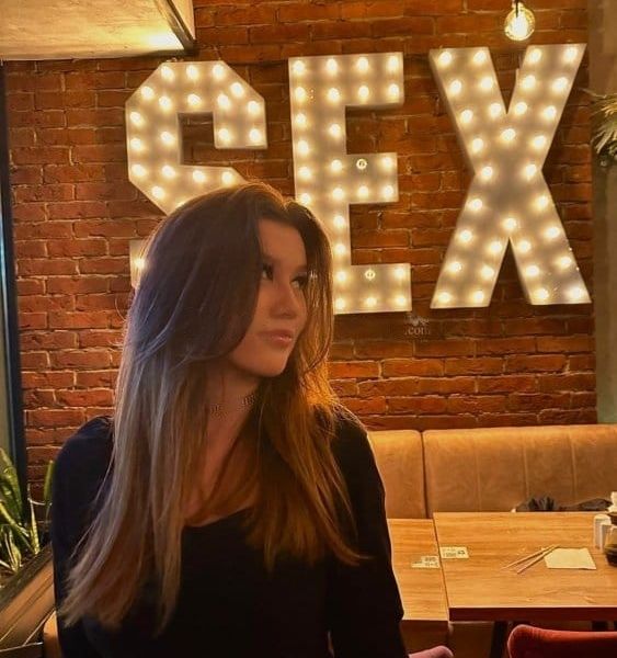 Escorts Alya in Dubai