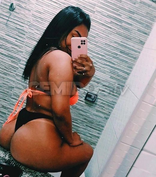 Aline Alves