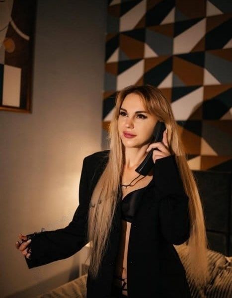 Escorts Roksana in Dubai