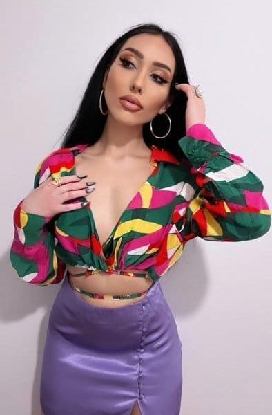 Escorts Megan 	 Dubai