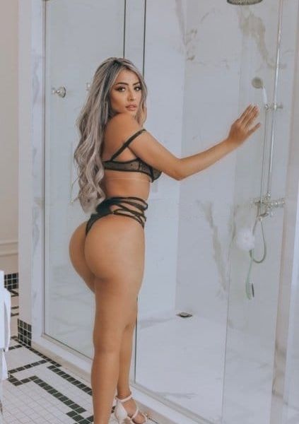 Escort Bruna 	 Dubai