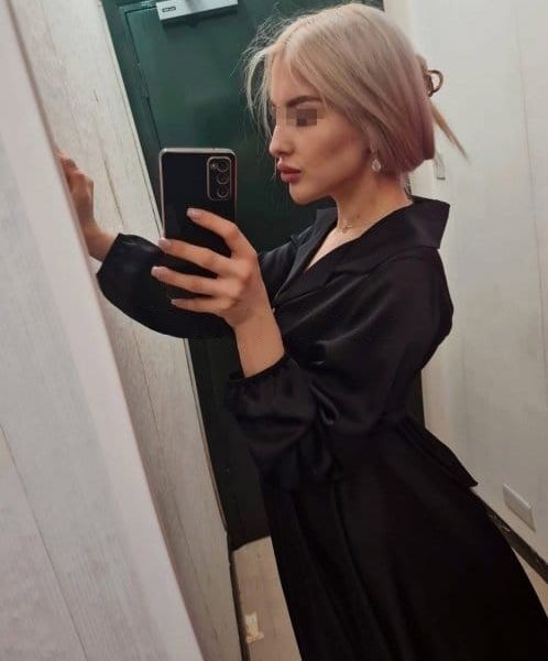 Escorts Masha in Dubai