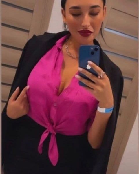 Escort Monica 	 Dubai