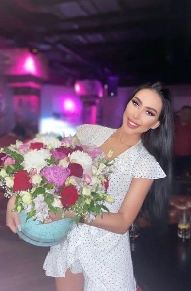 Escorts Megan in Dubai