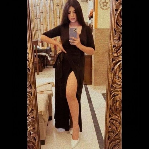 Escorts Ritu in Dubai