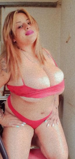 Larissa 