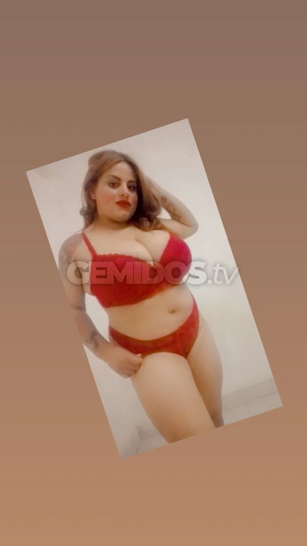 Larissa 