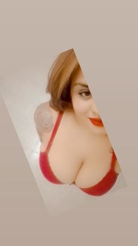 Larissa 