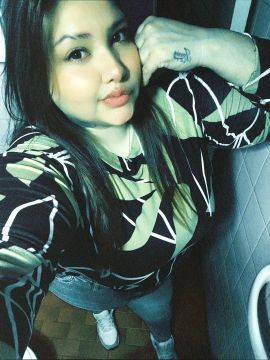 Yesika Curvy