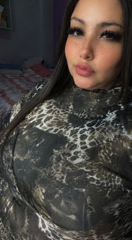 Yesika Curvy