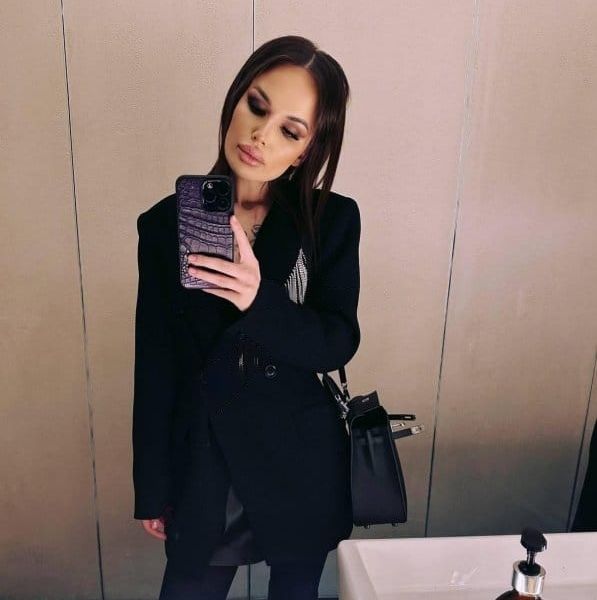 Escort Loya 	 Dubai