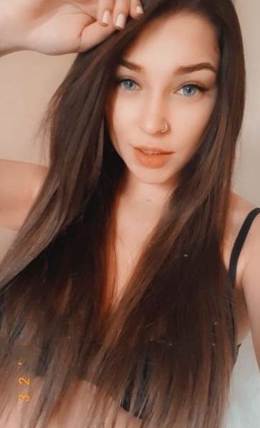 Escort Eva 	 Dubai