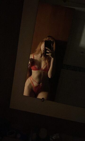 Escorts Laura Vaz en Santa Catarina
