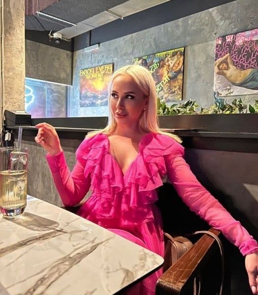 Escorts Felicity en Dubai
