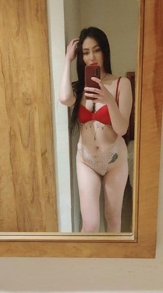 Escorts Athisa en Dubai