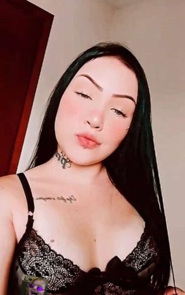 Escorts Mikaella Bittencourt en Parana