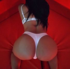 Júlia Santos