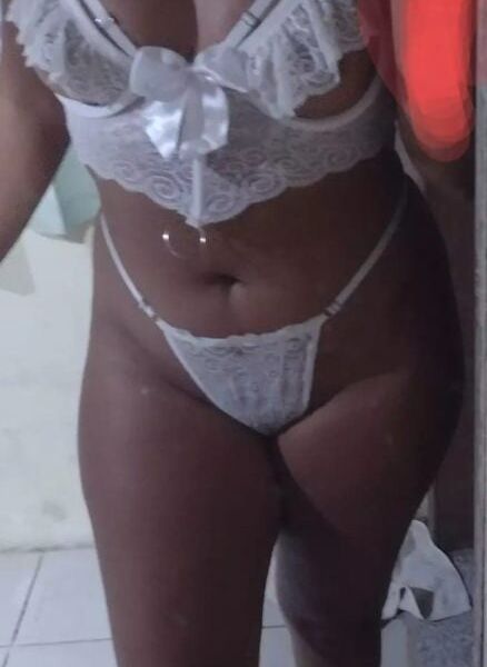 Escorts Taynara Gonçalves in Santa Catarina