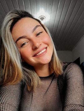 Emanuela Oliveira