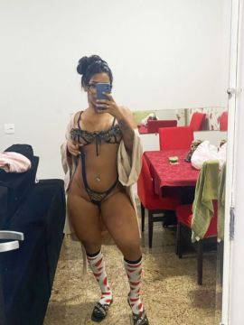 Bella Campos