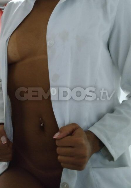 Laurinha Barros