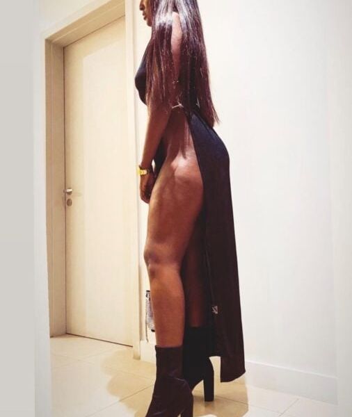 Escort Lari Costa à São Paulo