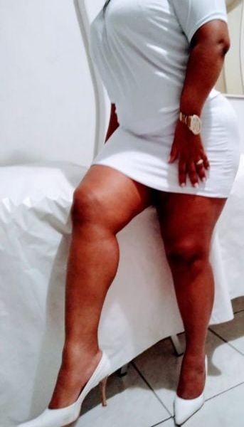 Escorts Carol Santos en Minas Gerais