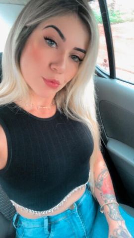 Bella Florez