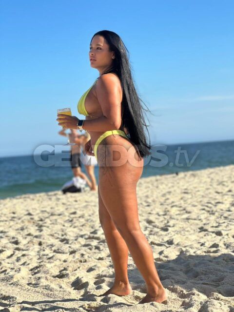Bela Carvalho