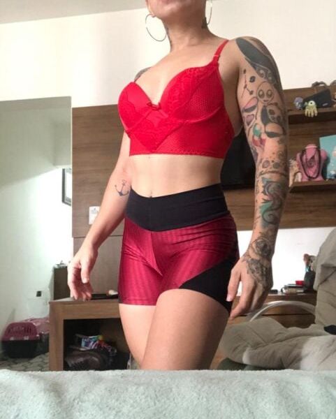 Escort Natália Lírio a Balneario Camboriú