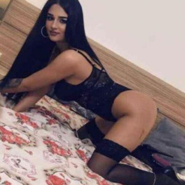 Escorts Bety en UK