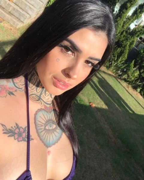 Escort Sther Ávila a Balneario Camboriú