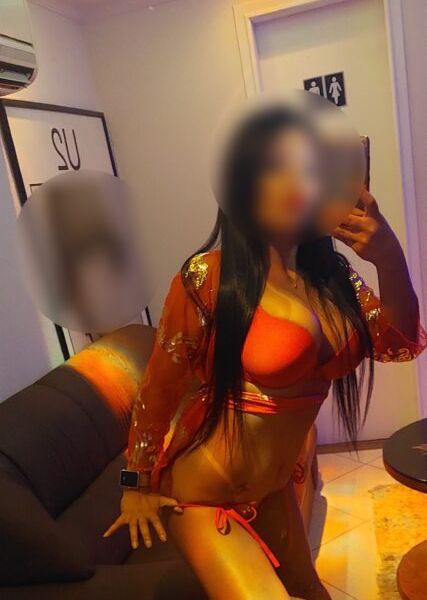 Escort Alicyah Salles 	 Canoas
