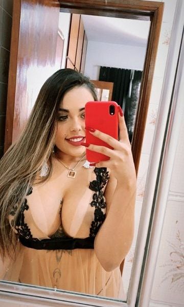 Escorts Clara Mendes em Minas Gerais
