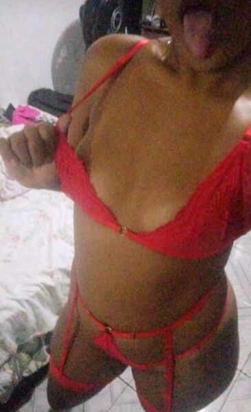 Escorts Carol Castilho in Santa Catarina