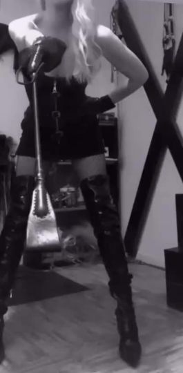 Mistress Astrid Wagner 