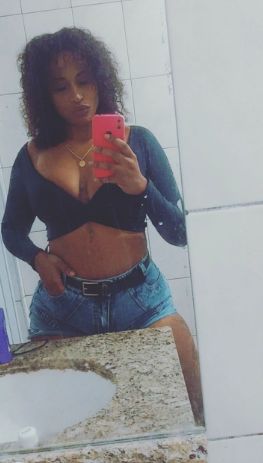 Mirella Santos