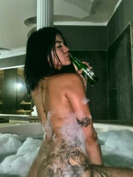 Emanuelle Marques