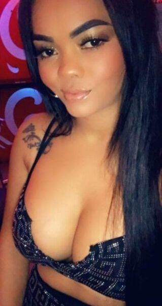 Escorts Valentina Barros em Parana