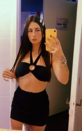Laura Lopes – Hotel/Motel