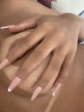 Isabela Correia – Hotel/Motel