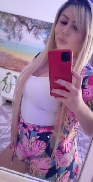 Escorts Luana Oliver en Santa Catarina
