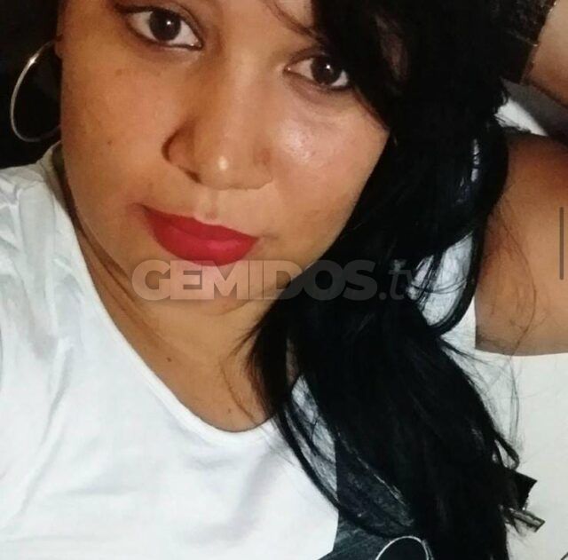 Nicolly Reis – Hotel/Motel